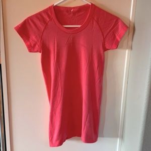 Lululemon run swiftly tee